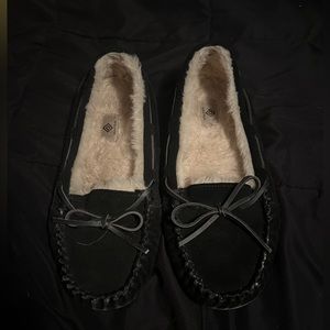 ✨Moccasin Slipper Flats Size 9